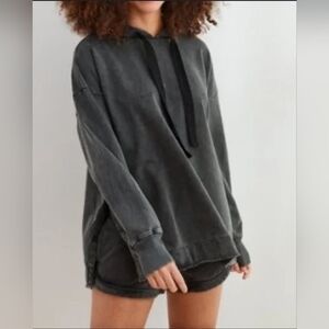 Aerie VGUC Small Oversized Hoodie for Women PTP 23 - Small Amount Of Wash Wear